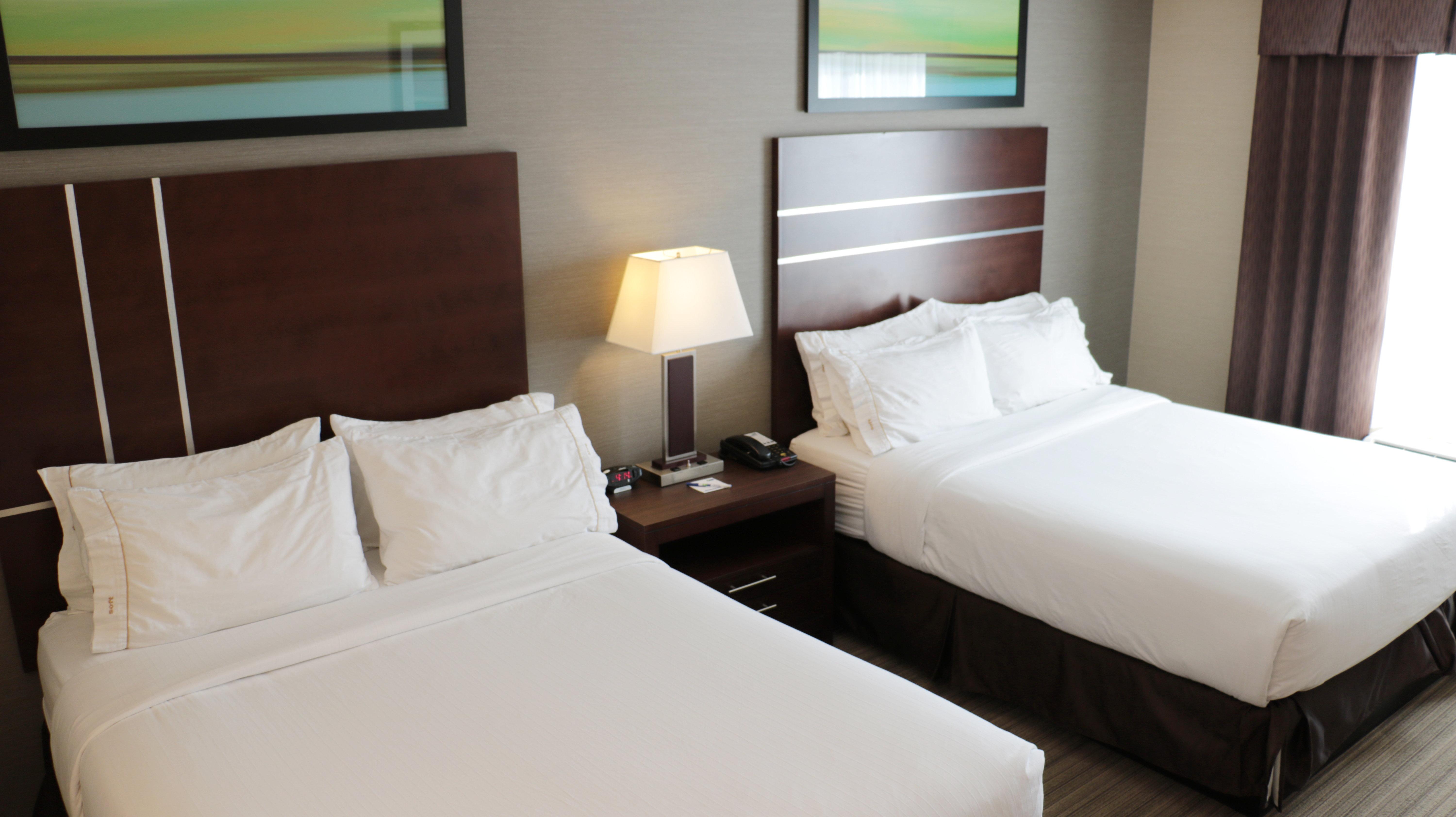 Holiday Inn Express Golden-Kicking Horse By Ihg Dış mekan fotoğraf
